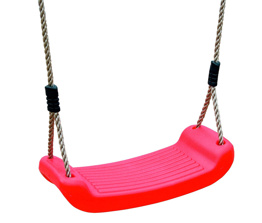 Eine rote Schaukel hängt an Seilen.