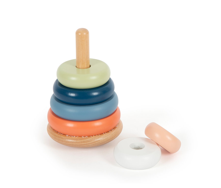 Bunte Ringe auf einem Holzstift, daneben liegen zwei Ringe. small foot Motorikspiele-Set »Arctic«.