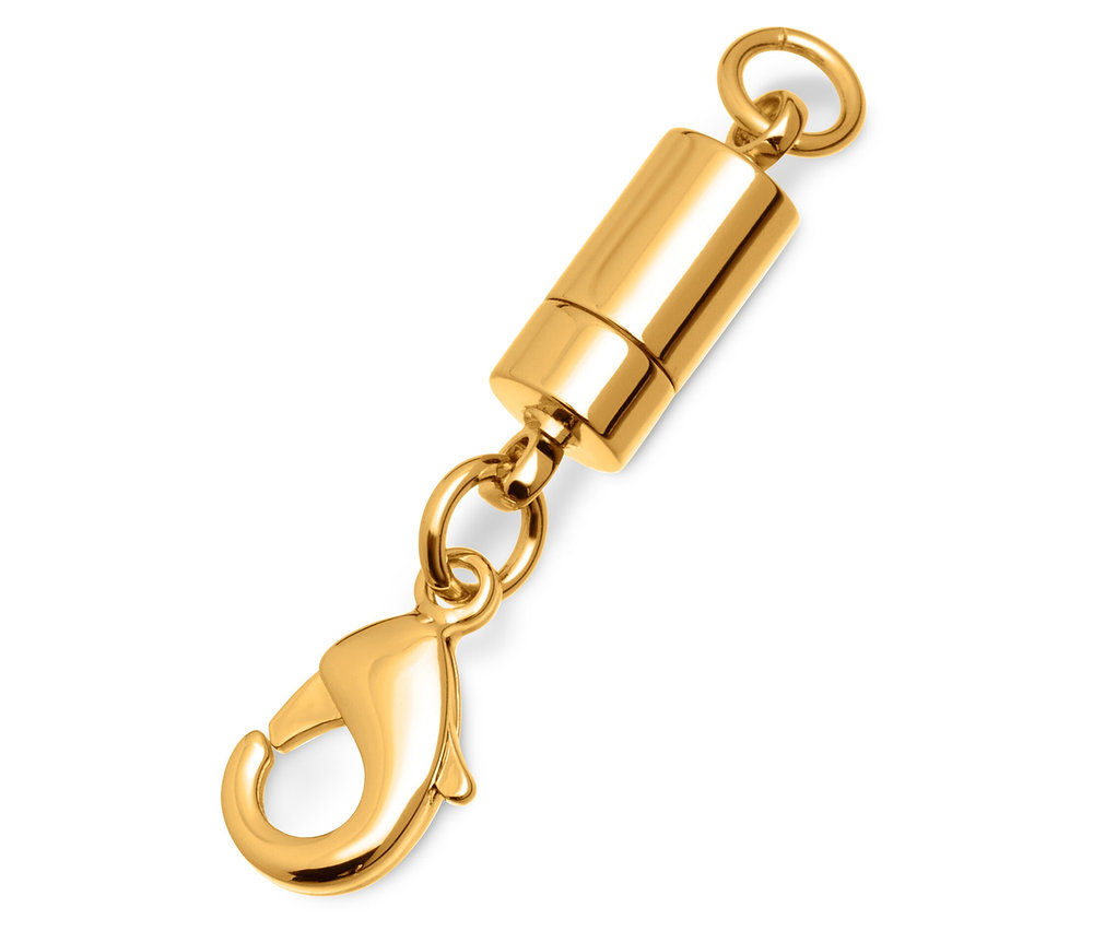 Goldener Magnetverschluss und Karabinerverschluss auf weißem Hintergrund.