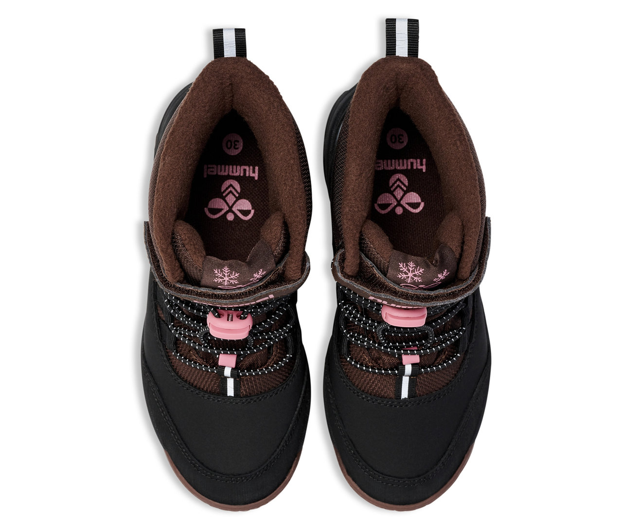 Zwei rosa HUMMEL Snow Boot Tex auf weißem Hintergrund.