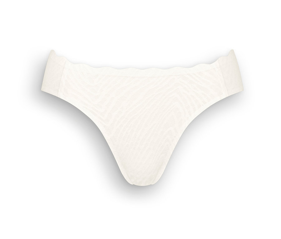 Nahaufnahme der weißen sloggi ZERO Feel Bliss High leg.