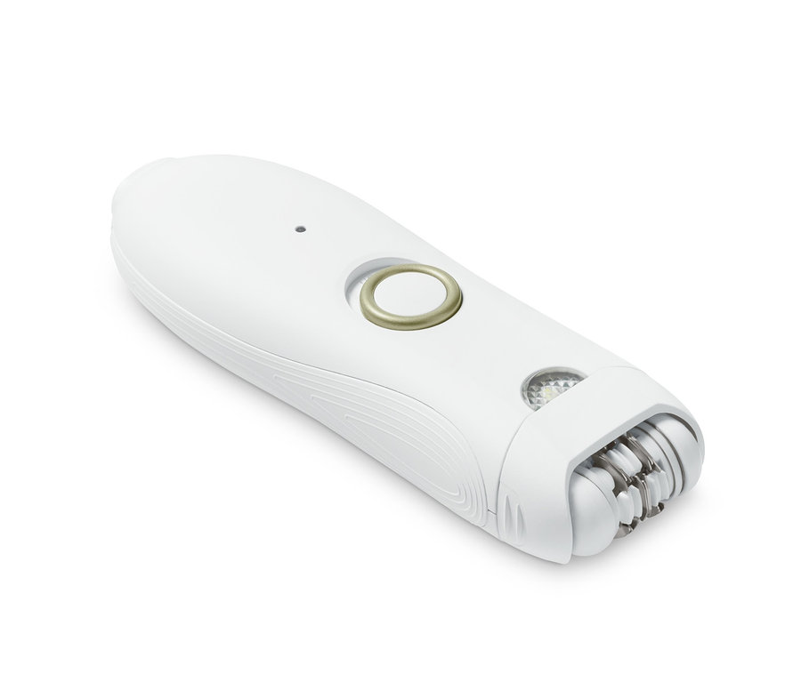 Ein weißer Gesichtsepilierer liegt auf einem weißen Hintergrund.