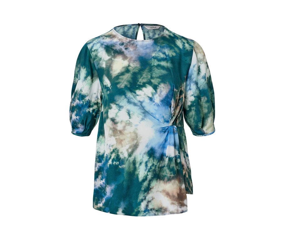 Blaugrüne Bluse mit Falten und kurzen Ärmeln.