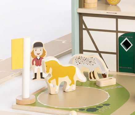 Pinolino Spielwelt »Reiterhof Lise« Spielzeug mit Reiterin, gelbem Pferd und Stall.