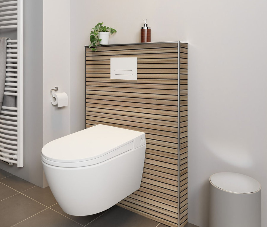 Ein Badezimmer zeigt eine weiße Toilette vor einer Breuer®-Rückwand »Scandi« horizontal, ca. 100 x 210 cm.