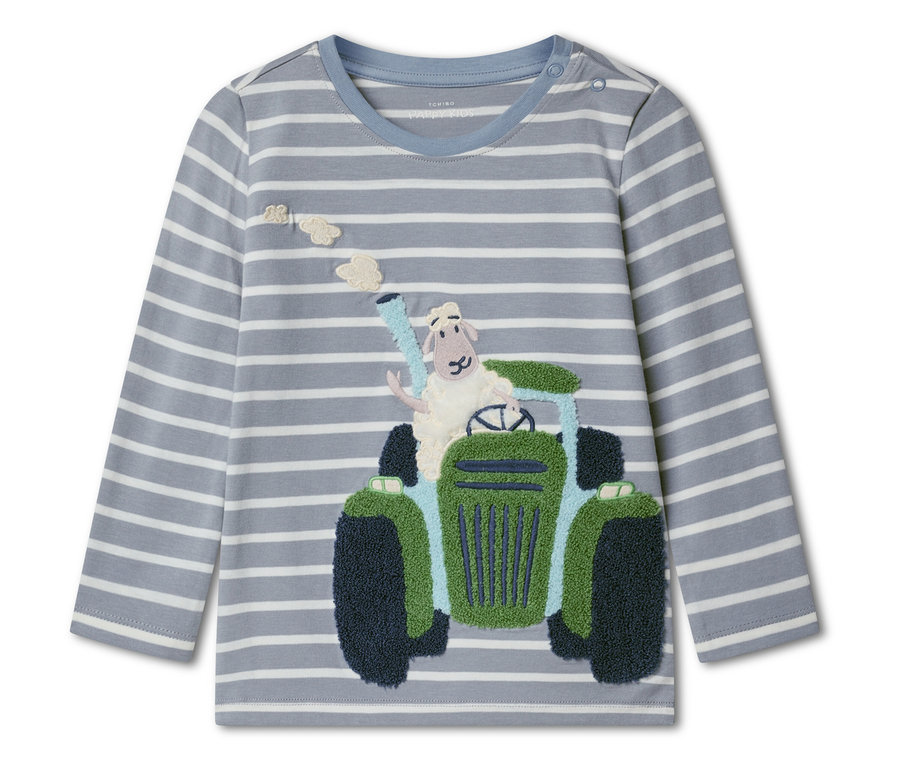 Langarmshirt mit grau-weißen Streifen und einem aufgestickten Schaf, das einen grünen Traktor fährt.