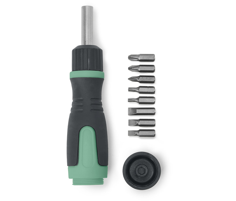 Magnetischer Ratschen-Schraubendreher mit verschiedenen Bits.