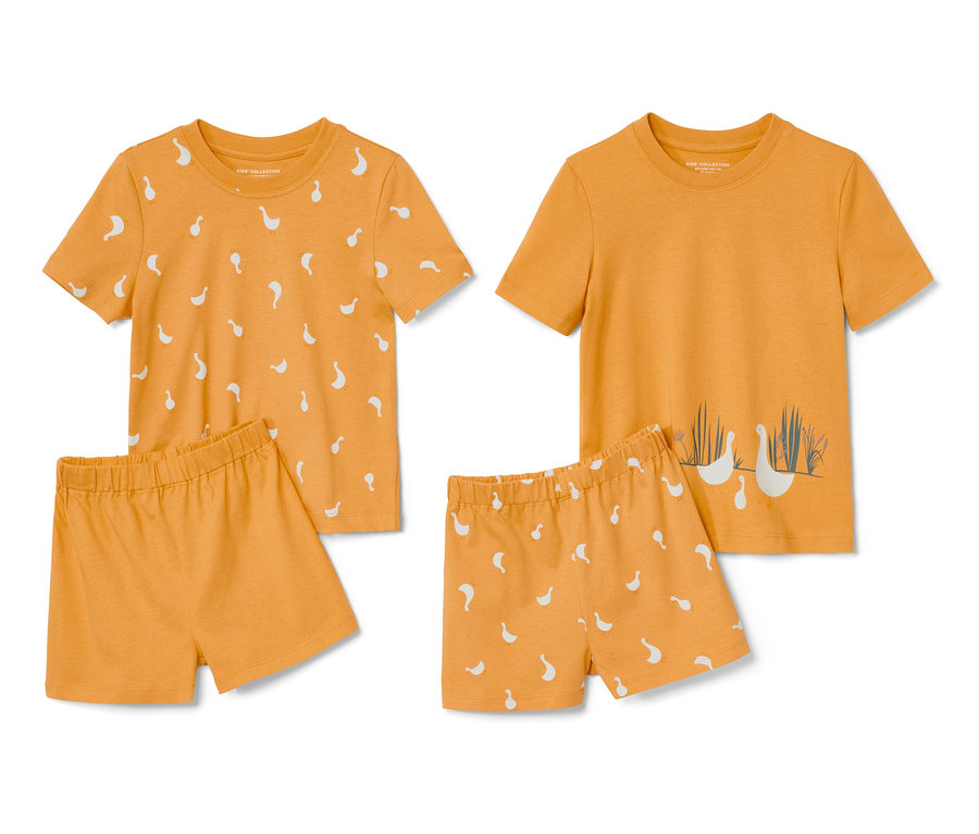 Zwei kurze Kinderpyjamas mit Gänse-Motiv.