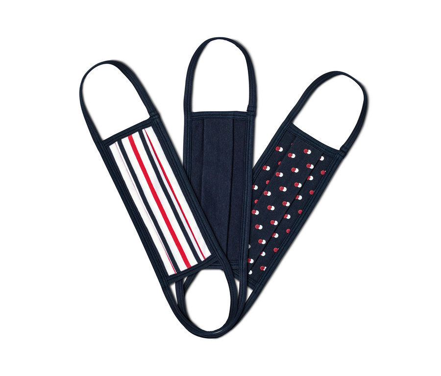 Drei Community-Masken mit verschiedenen Mustern.