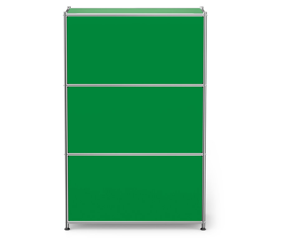 Ein dreistöckiges grünes Regal mit Metallrahmen.