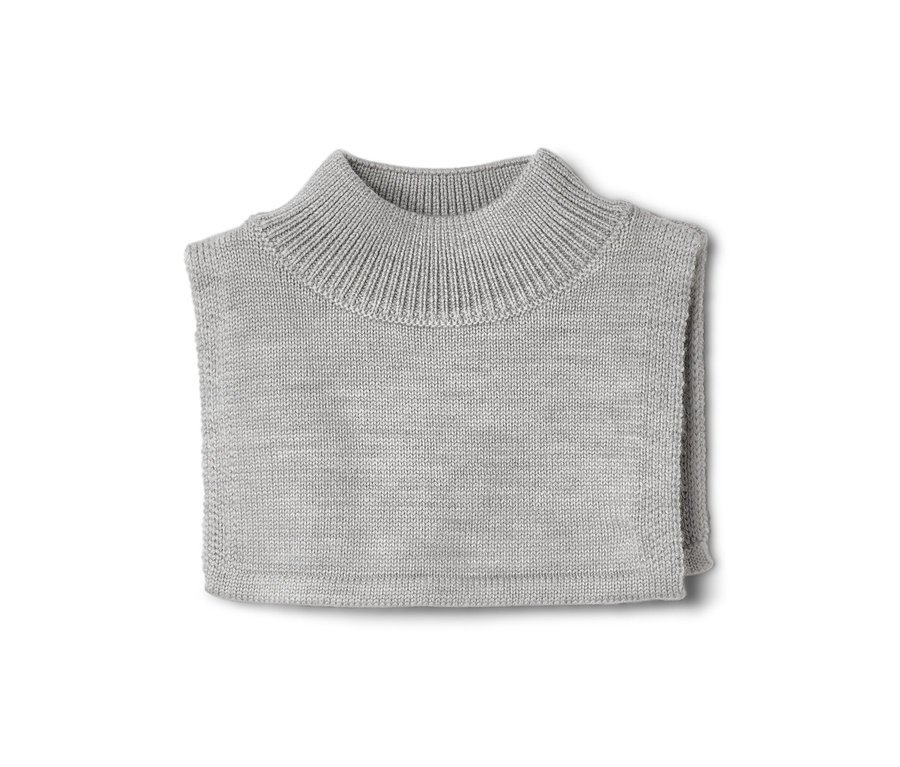 Gefalteter grauer Kinder-Woll-Rollkragenschal.