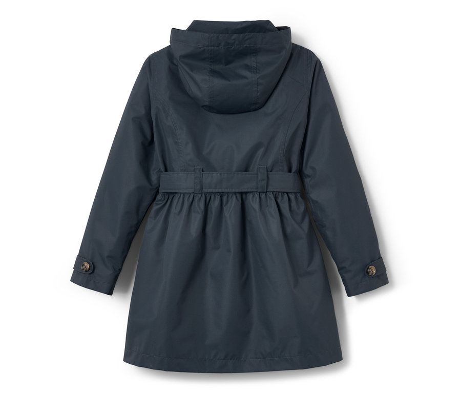 Rückansicht eines Kinder-Allwetter-Trenchcoats mit Kapuze und Gürtel in der Taille.