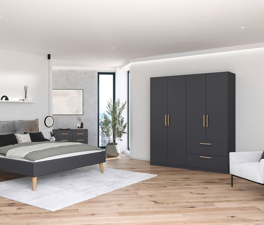 Schlafzimmer mit grau metallic rauch Bettanlage Skandi mit 2 Nachttischen und grauem 4-türigem rauch Drehtürenschrank Skandi.