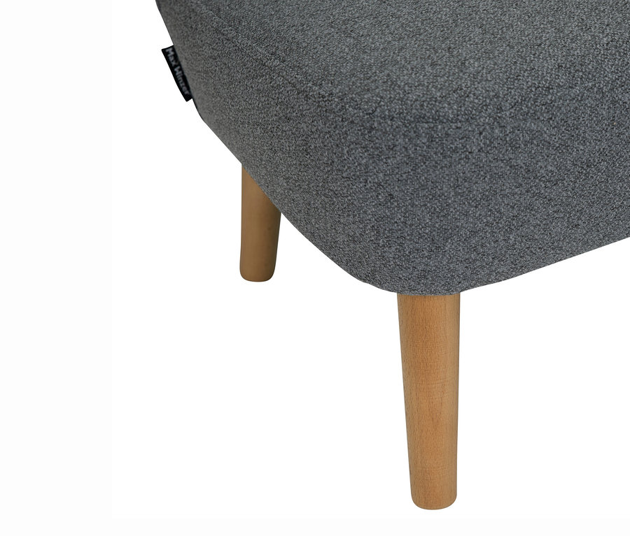 Detailaufnahme eines anthrazitfarbenen Kindersofas 2-Sitzer »Dolly« mit Holzfüßen.