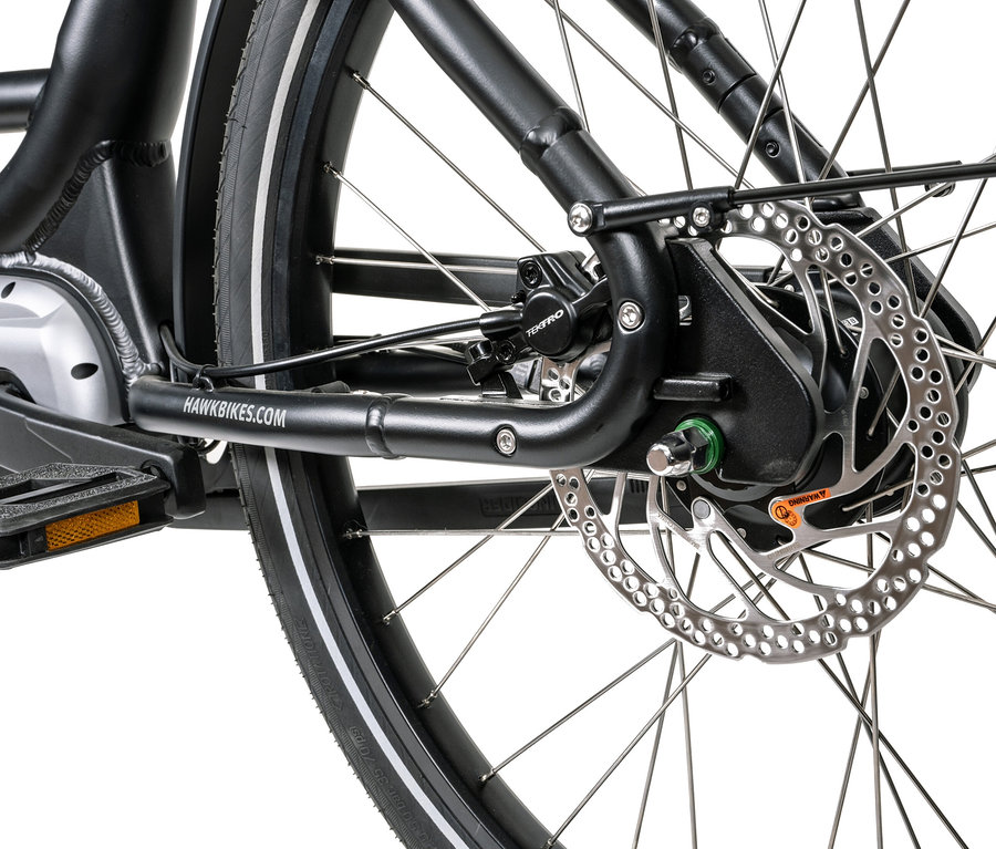 Detailaufnahme vom Hinterrad des HAWK Bikes Lastenrad E-Cargo 2.2 Bafang.