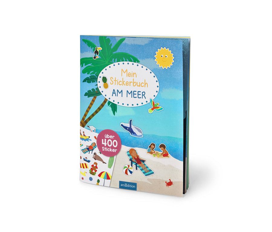 Cover des Stickerbuchs Mein Stickerbuch »Am Meer« mit Strandmotiven.