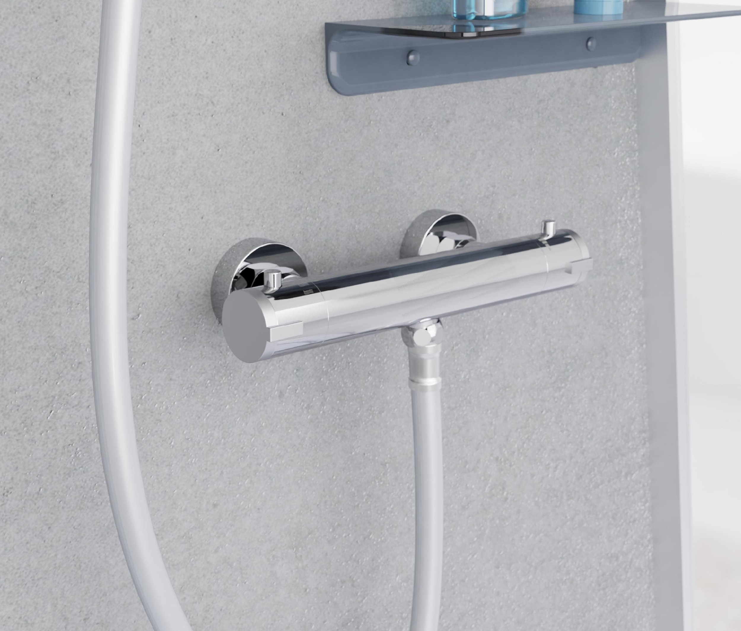 »LONDON« Thermostat-Duscharmatur an grauer Wand mit Duschschlauch.