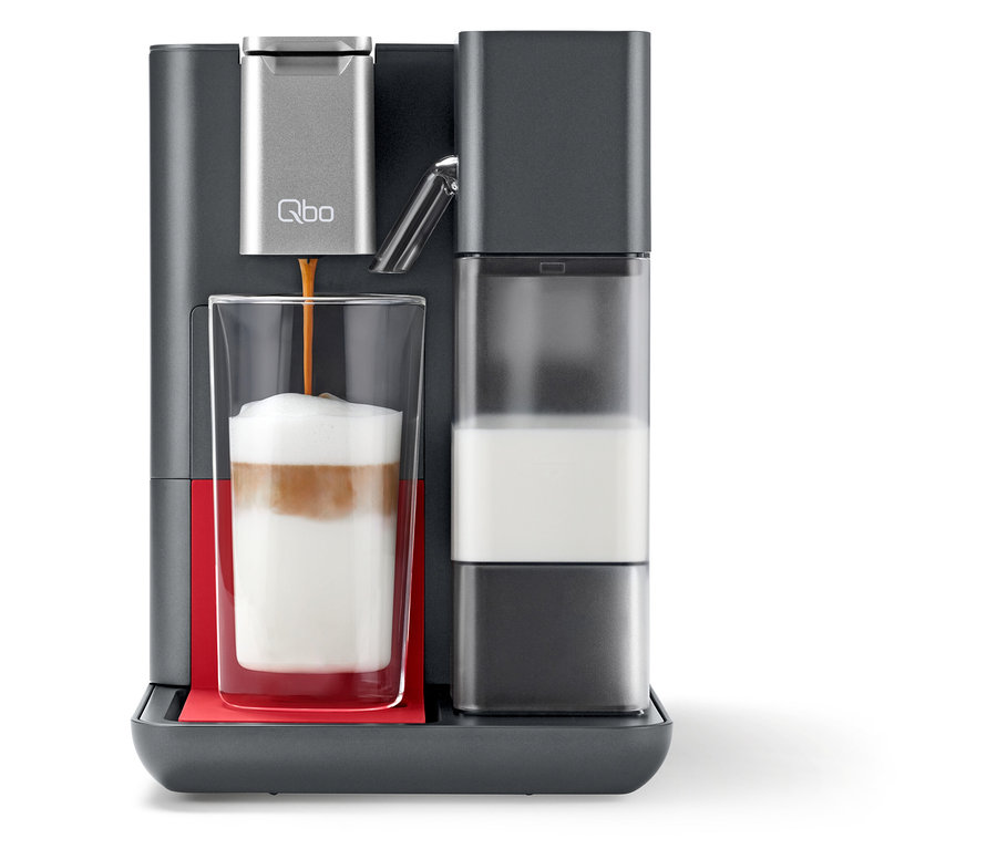 Qbo MILK MASTER Lipstick Red