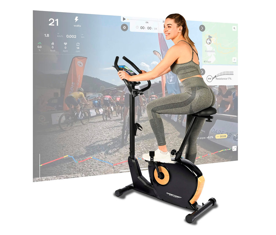 Frau trainiert auf Heimtrainer Ergometer »ET 3.1«.