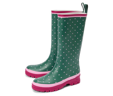 Gepunktete Regenstiefel
