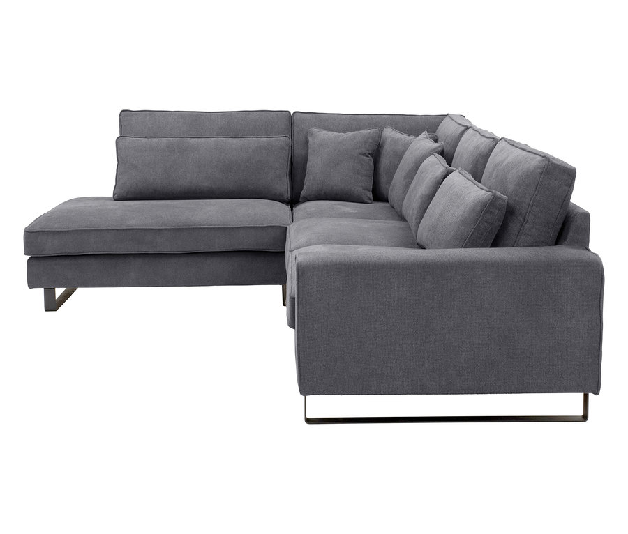 Graues Ecksofa mit Kissen auf dunklen Metallbeinen.