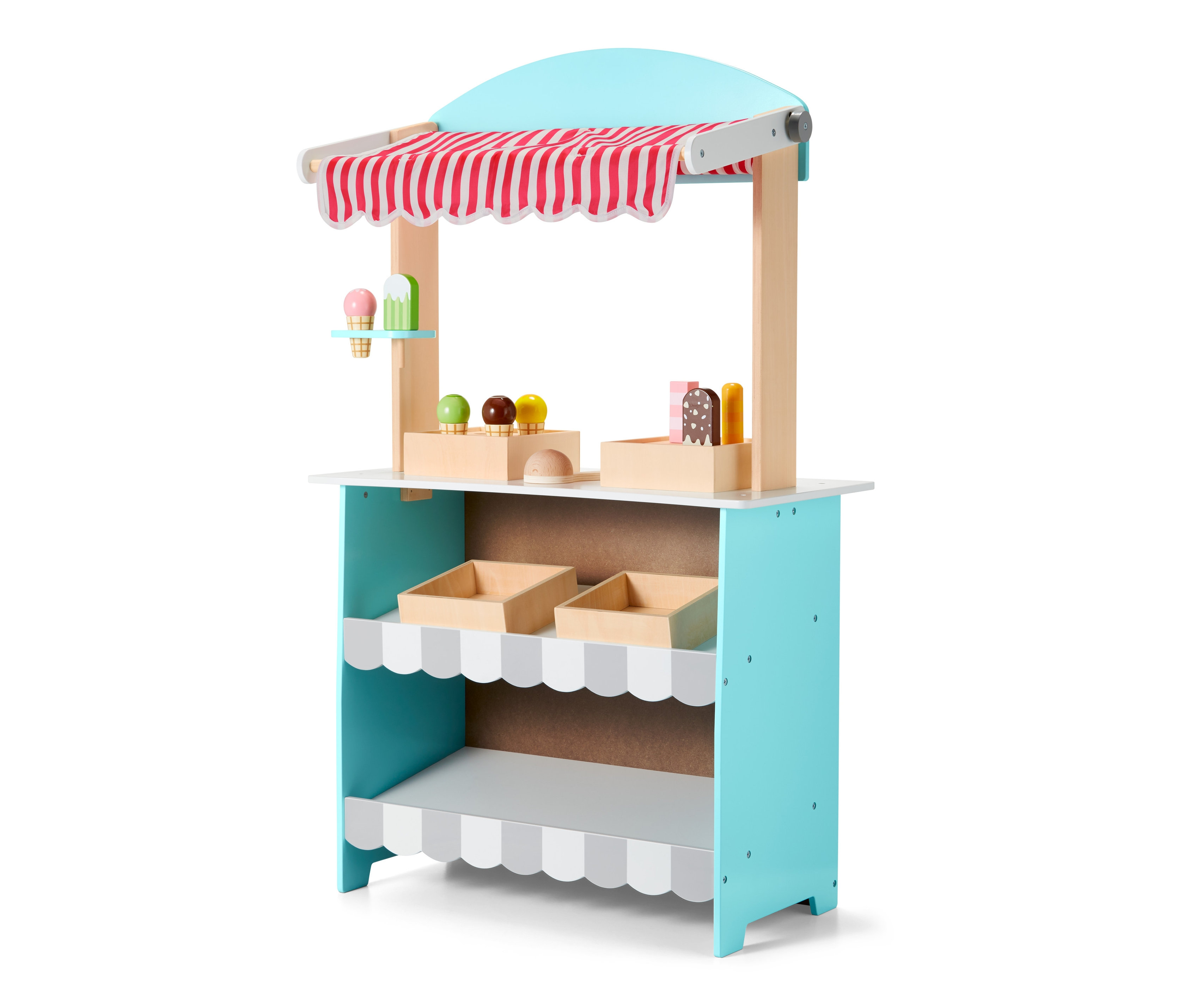 Ein 2-in-1-Eiscremeladen-und-Puppentheater aus Holz mit rot-weiß gestreifter Markise und hölzernem Spielzeugeis.