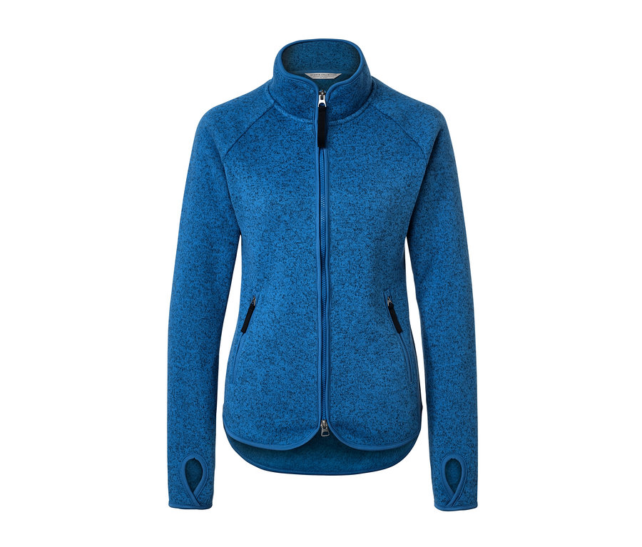 Blaue Strickfleece-Jacke mit Reißverschluss.