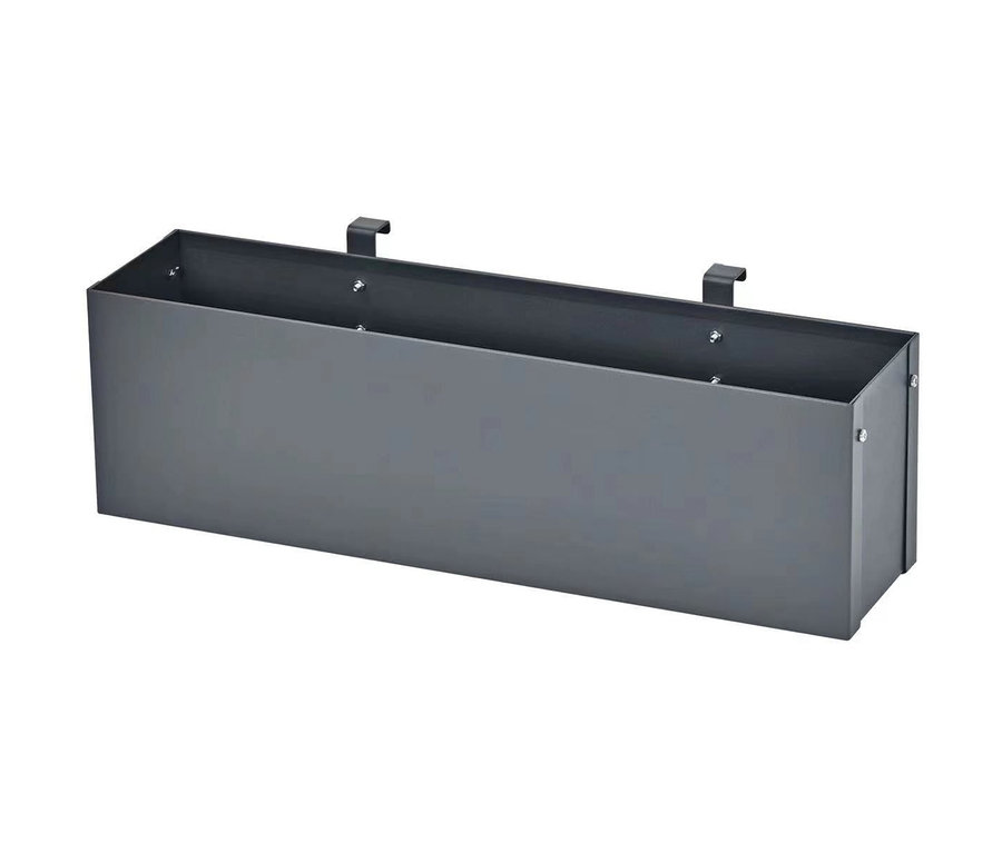 Grauer Blumenkasten aus Stahl.