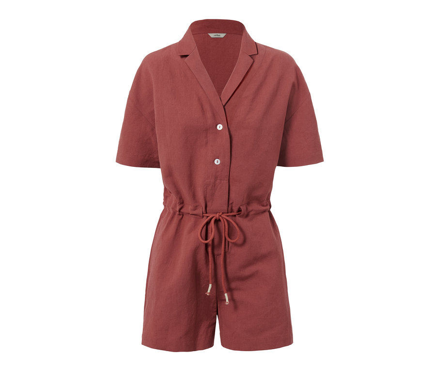 Detailansicht eines kurzen Jumpsuits aus Leinenmix.