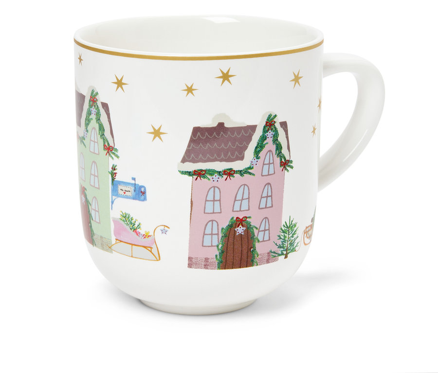 Weißer Becher mit Illustrationen von Weihnachtshäusern und goldenen Sternen.