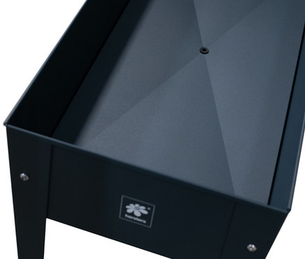 Detailansicht des anthrazitfarbenen Herstera Garden Hochbeets »Urban«.