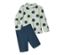 UV-Schutz-Kombi mit UV-Schutzfaktor 80, Beeren, bestehend aus einem langärmligen Oberteil und marineblauen Shorts.