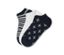 Drei Paar gestaltete Sneakersocken liegen auf einem weißen Hintergrund.