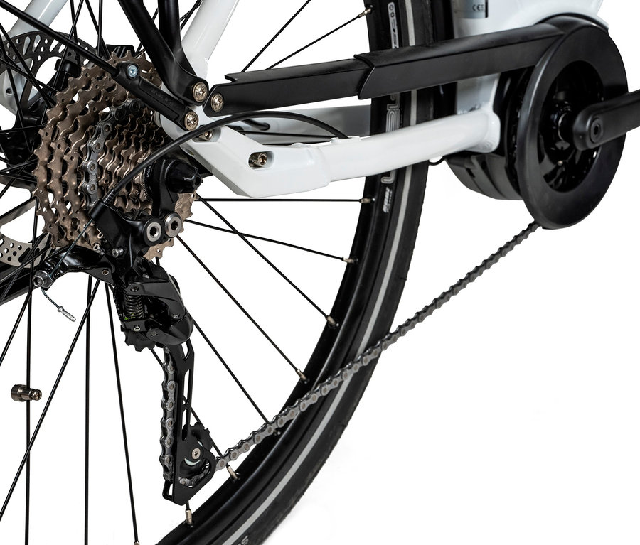 Detailaufnahme vom Hinterrad eines HAWK E-TREKKING 500 LADY E-Bikes.