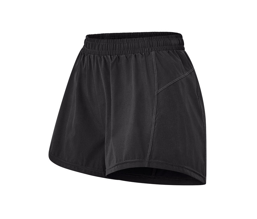Schwarze Laufshorts.