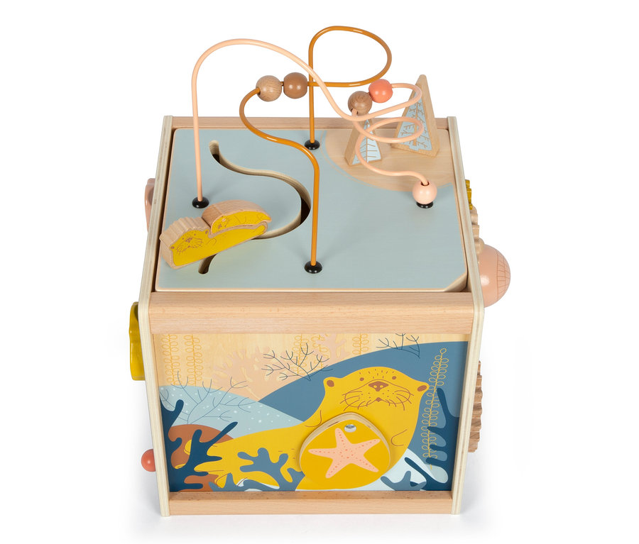 small foot Motorikwürfel "Seaside" mit Kugellabyrinth, Steckspiel und Drehelementen.
