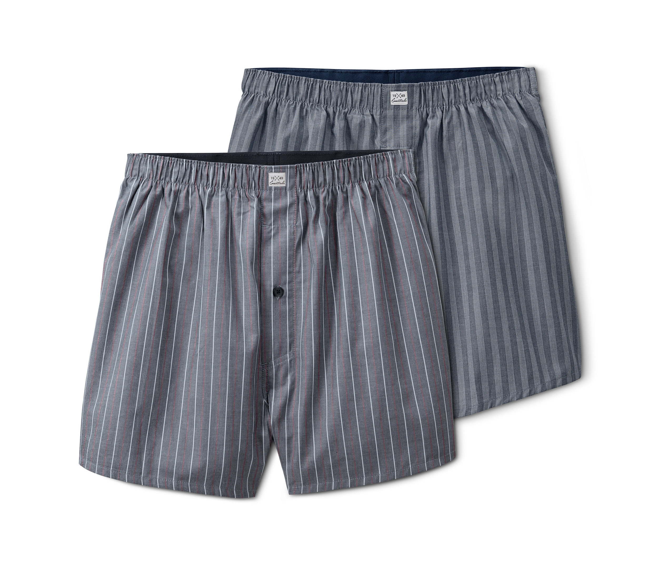 Zwei gestreifte Web-Boxershorts.