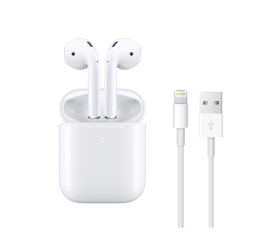 Weiße Apple AirPods 2. Generation mit Ladecase und Ladekabel.