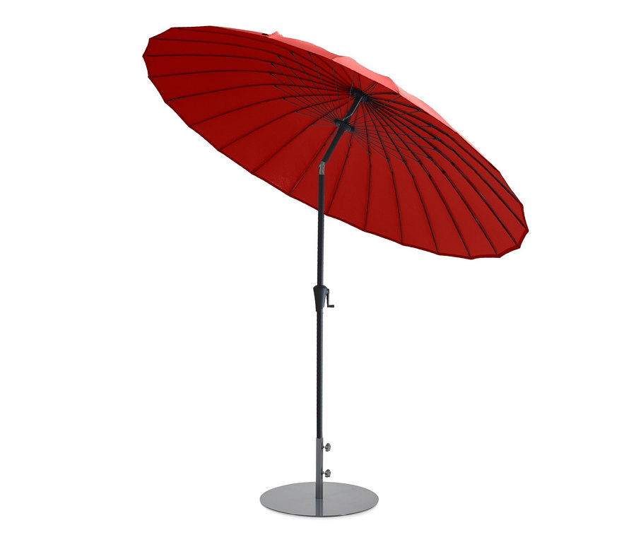 Ein roter Leco Shanghai Sonnenschirm mit einem Durchmesser von 270 cm und einem Ständer.