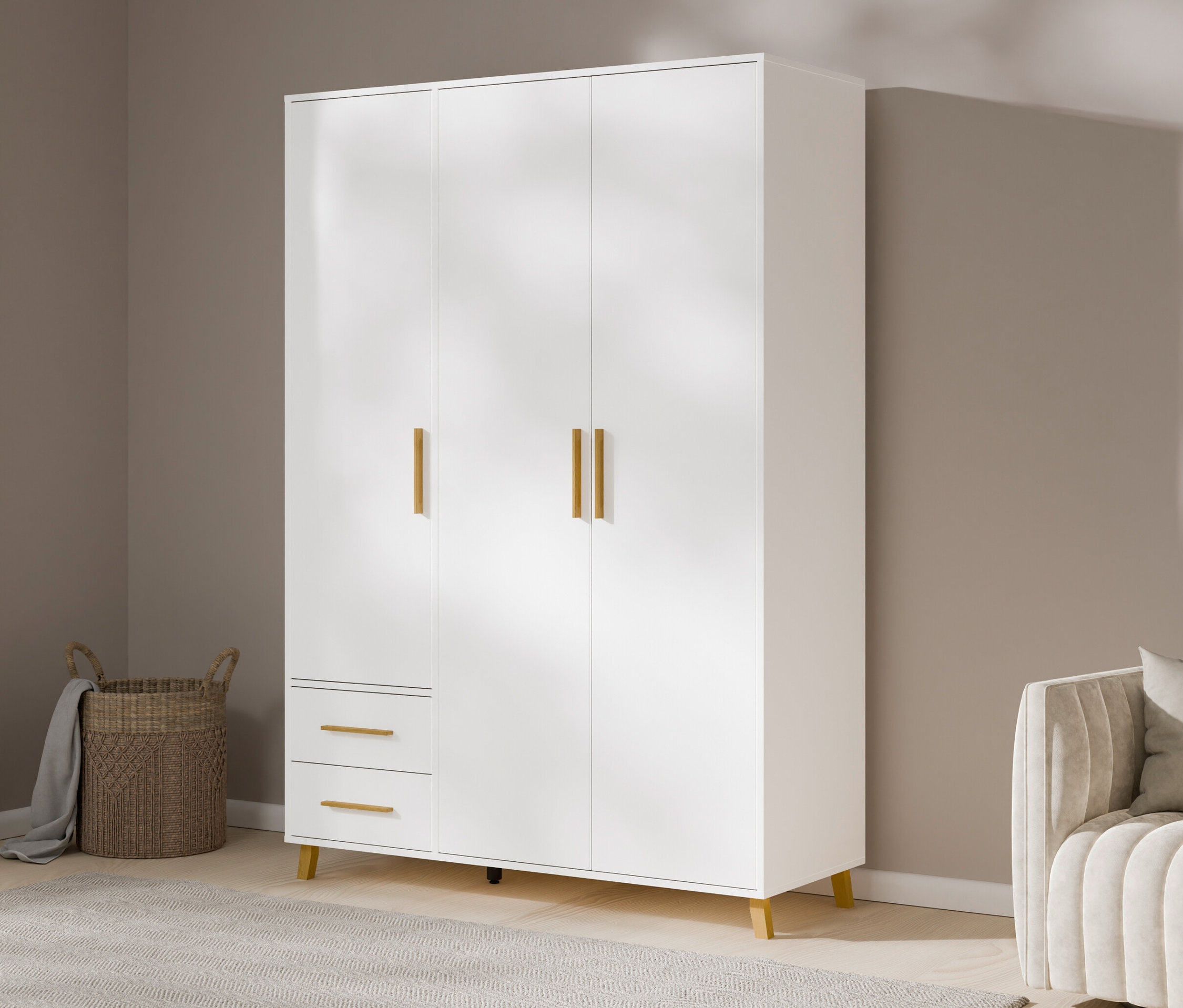 Weißer rauch Drehtürenschrank »Shinjo« mit 3 Türen, 2 Schubladen und goldenen Griffen.