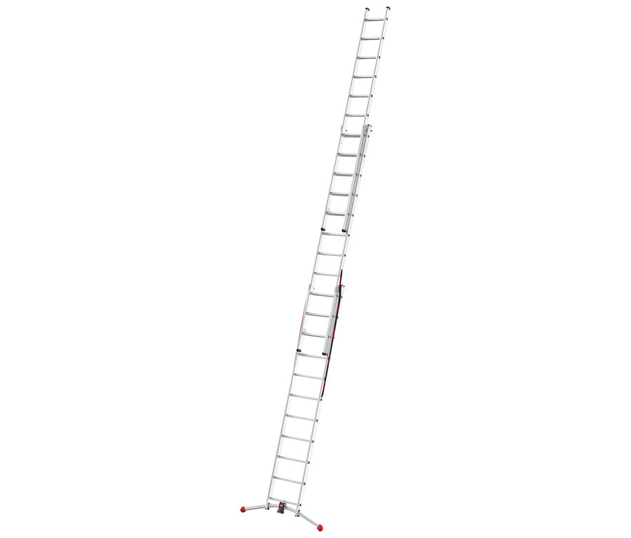 Eine ausgezogene, silberne Mehrzweckleiter steht auf einem weißen Hintergrund.