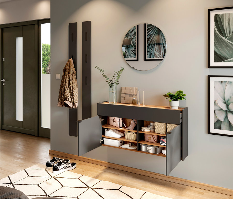 Breiter Mehrzweckschrank »Ameca« in Graphit im Flur.