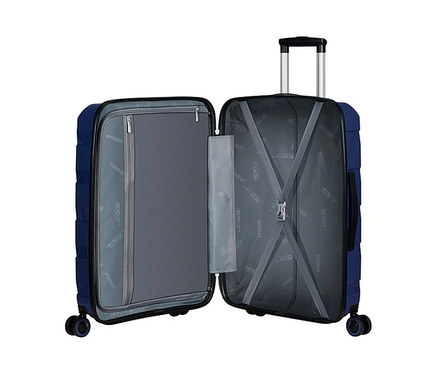 Geöffneter mittelgroßer, dunkelblauer American Tourister »Air Move« Spinner.