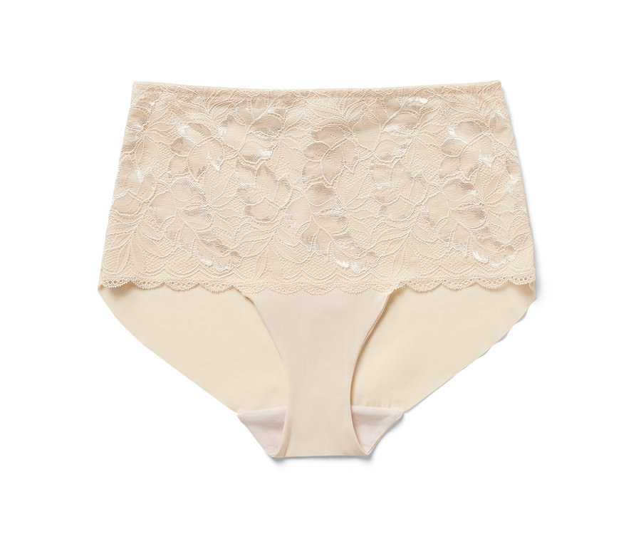 Eine creme Highwaist-Panty »light-shaping« auf weißem Hintergrund.