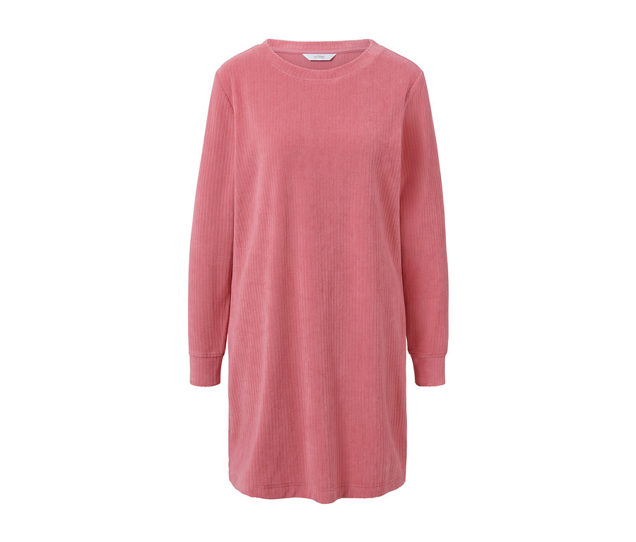 Rosa Lounge-Kleid mit langen Ärmeln.