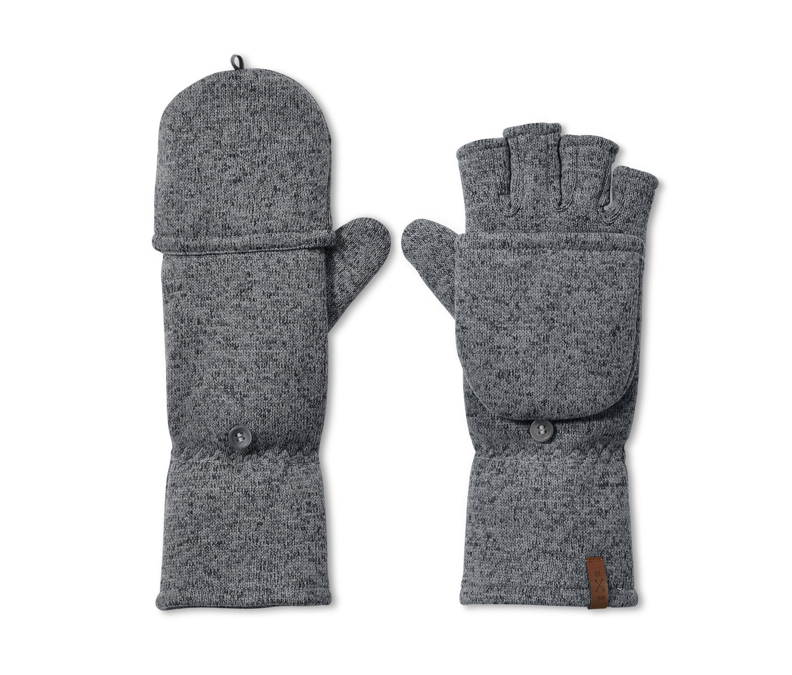 Zwei graue Strickfleece-Klappfäustlinge liegen nebeneinander auf einem weißen Hintergrund.