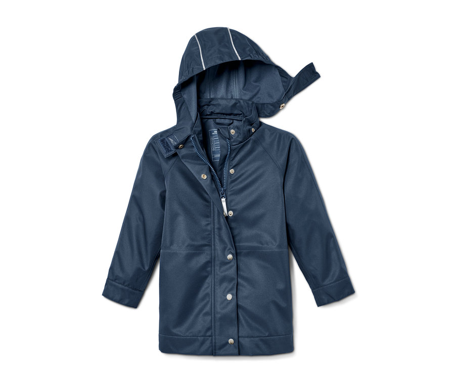Marineblaue Regenjacke mit Kapuze.
