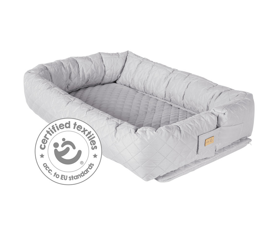 Graue Roba 3-in-1 Babylounge mit Textil-Qualitätszertifikat.