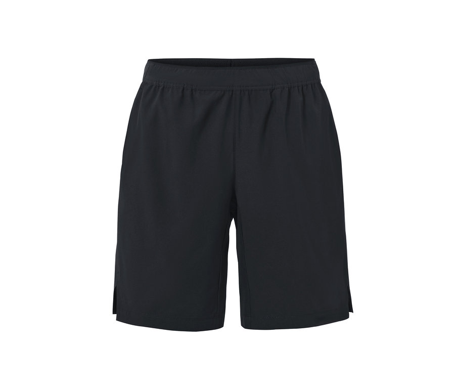 Schwarze Sportshorts.