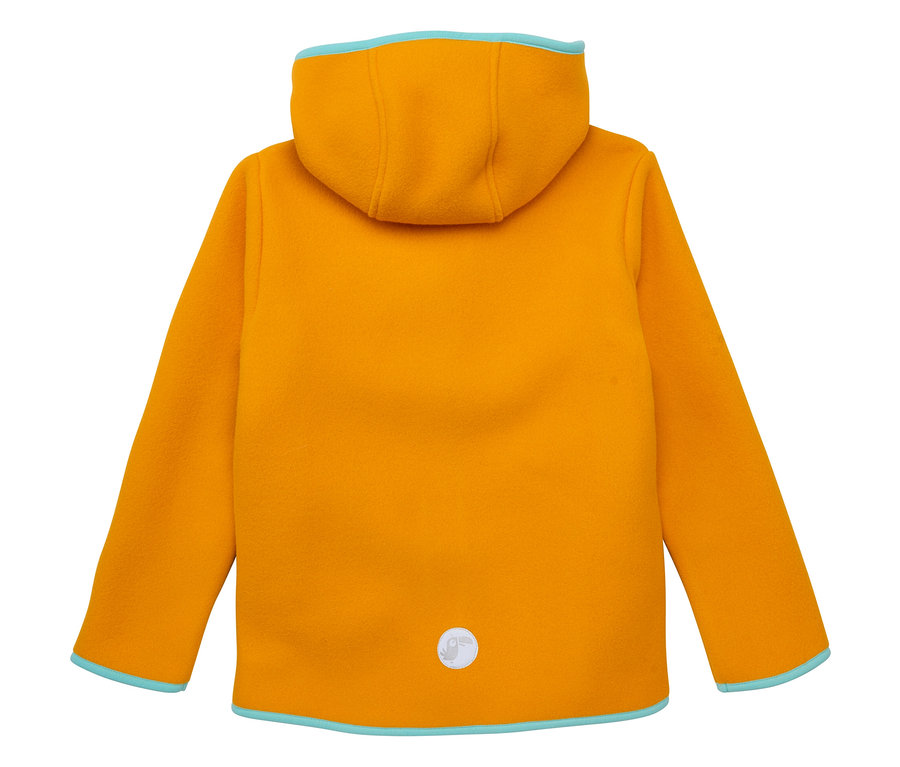 Rückansicht einer JAKO-O Kuschelfleecejacke in Safran mit Kapuze und hellblauen Akzenten.